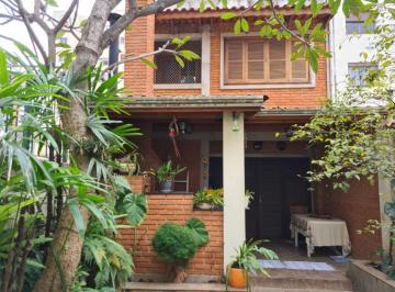 IMG_20260629_181726_000.jpeg · Elegante casa para venda em Planalto Paulista com 3 quartos, sendo 1 suíte, 200m² - urban#U99Q3
