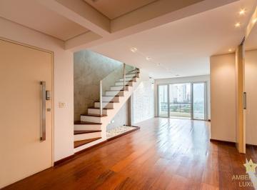 Apartamento · 230m² · 3 Quartos · 3 Vagas · Cobertura com piscina no coração do Brooklin