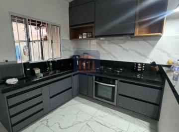202508121656186378.jpg · Casa para Venda em Jacareí, Residencial Parque dos Sinos, 2 dormitórios, 1 banheiro, 2 vagas