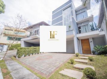 Casa · 239m² · 4 Quartos · 2 Vagas · Casa à Venda na Granja Viana de 3 Suítes por R$ 1.550.000,00