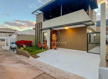 Casa de 2 quartos, Águas Claras · SOBRADO COM FINO ACABAMENTO, MOBILIADO EM ARNIQUEIRAS