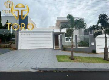 Casa · 210m² · 3 Quartos · 4 Vagas · LOCAÇÃO | Casa, com 3 dormitórios em Jardim Botânico, Maringá