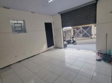 Comercial · 32m² · Salão comercial com otima localização