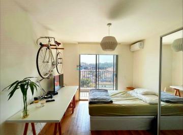 Apartamento · 27m² · 1 Quarto · Apartamento studio à venda, com sacada, próximo ao metrô Santos Imigrantes.