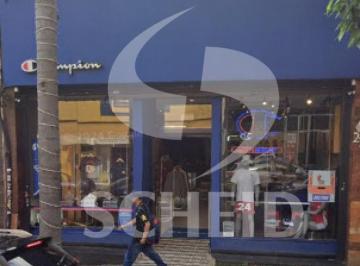 Comercial · 470m² · 3 Vagas · Ponto comercial para locação na Rua Augusta