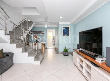 Casa · 158m² · 3 Quartos · 2 Vagas · Sobrado á Venda na Granja Julieta com 158m², 3 quartos sendo 1 suíte, 2 vagas.
