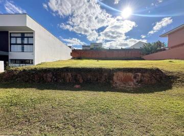 ef8e25a230e1167587ae2881f15396576397e86b · Terreno 300 m², Aclive, Sol da Manhã