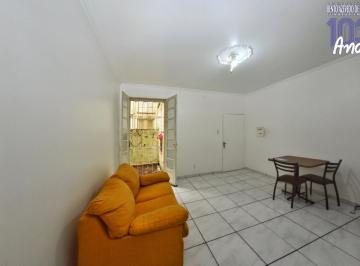 Apartamento · 66m² · 2 Quartos · Imperdível: Apartamento térreo com dois pátios na Cidade Baixa