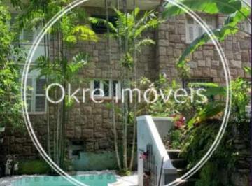 Apartamento · 900m² · 7 Quartos · 4 Vagas · Apartamento : / Residencial / Jardim Botânico