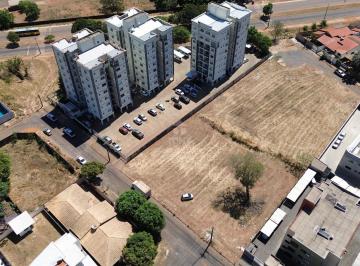 Terreno · Terreno HM (Habitação Multifamiliar) para Incorporação, Qd 208 Norte