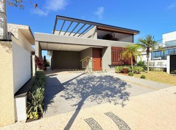 Casa · 194m² · 3 Quartos · 4 Vagas · Casa em Condomínio Granja Anita, Mogi das Cruzes/SP