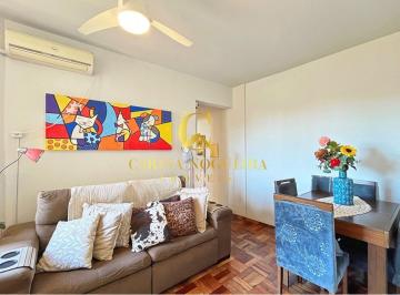 Apartamento · 40m² · 1 Quarto · 1 Vaga · Apartamento 1 dormitório com elevador e vaga de garagem.