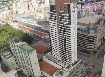 Comercial · 81m² · Sala de 80.97m² no bairro Centro, com 1 banheiro