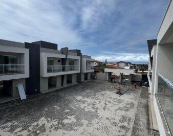 Casa · 107m² · 3 Quartos · 1 Vaga · Casa Duplex em Ipitanga