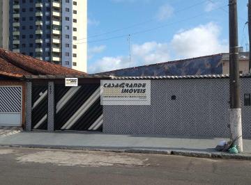 Casa de 5 quartos, Praia Grande ·  Casa isolada, situada no bairro Real, possuindo 03 dormitórios,