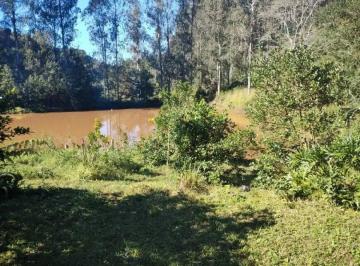 Rural · 1452000m² · 3 Quartos · 5 Vagas · Fazenda/Sítio com 3 Quartos e 1 banheiro à Venda,