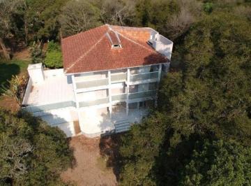 Rural · 4200m² · 4 Quartos · 5 Vagas · Fazenda / Sítio / Chácara com 4 Quartos à venda, 4