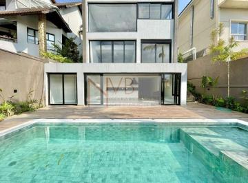 Casa · 363m² · 4 Quartos · 3 Vagas · Casa de condomínio em Cotia, SP: 363,13m² por R$ 3.290.000 à venda . Confira!