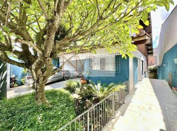 Casa · 228m² · 4 Quartos · 4 Vagas · Charmoso sobrado próximo ao metrô Vila Sônia - R$ 1.100.000