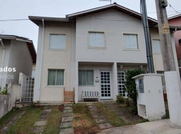 Casa · 107m² · 3 Quartos · 2 Vagas · Casa com 3 dormitórios sendo 1/suíte - condomínio Porto seguro