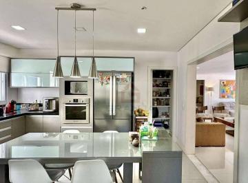 db7581aa41cd1c53bdc4f5a494b1a537bb2561b8 · Residência espaçosa, completa e bem planejada! 5dorms/4sts, integrada! à venda, 375 m² por R$ 2.500.