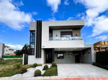 Casa de 4 quartos, Ponta Grossa · Casa Condomínio de Alto Padrão