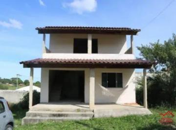 Casa · 200m² · 3 Quartos · 3 Vagas · Casa Duplex em Condomínio Fechado – 325m² Terreno – R$ 175.000 – Araruama