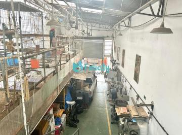 Comercial · 370m² · 3 Quartos · 3 Vagas · Galpão com 370m2 na Vila Anastácio