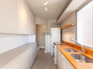 Apartamento · 82m² · 2 Quartos · 1 Vaga · Apartamento à venda no Batel  ARYA1