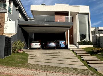 Apartamento de 3 quartos, Santana de Parnaíba · Casa Condomínio Itahyê, 312m² construído, 3 dormitórios sendo 3 suítes, 5 vagas.