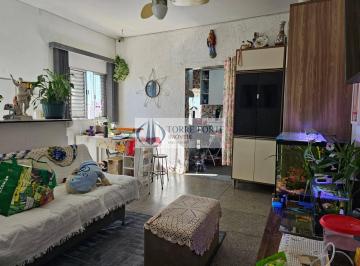 Casa · 240m² · 3 Quartos · 2 Vagas · Sobrado com Salão Comercial, 3 Dormitórios e 2 Vagas na Ponte Rasa
