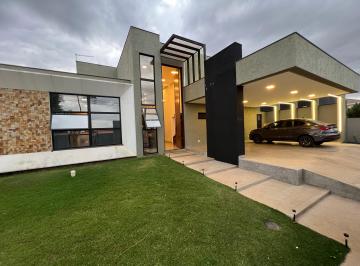 Casa de 4 quartos, Brasília · PRIVE MORADA SUL ETAPA C + JARDIM  BOTÂNICO +  MOBILIADA + ACADEMIA + CASA COMPLETA