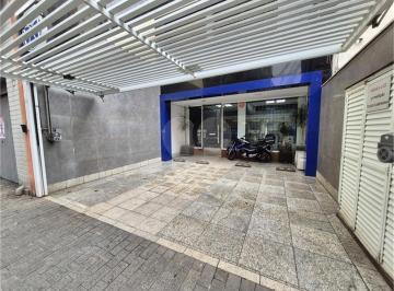 Casa · 368m² · 2 Vagas · Casa à venda em Santa cecília - SP