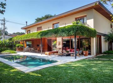Casa · 550m² · 4 Quartos · 5 Vagas · Casa com 4 quartos à venda em Vila madalena - SP