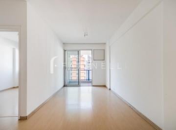 12163-20250720105824_zap.jpg · Apartamento super claro e arejado em prédio com serviço residencial no Humaitá