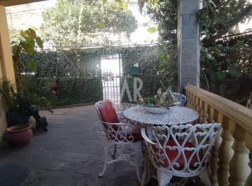 varanda · Casa à venda, 7 quartos, 2 suítes, 3 vagas, Nova Suíssa - Belo Horizonte/MG