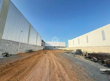 Galpão Serra · Livia Machado Imóveis Aluga: Galpão para Alugar no Jacuhy – 2.000 m² com Portão de Segurança