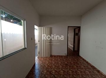 Comercial · 254m² · 2 Quartos · 3 Vagas · Colônia à venda, 2 quartos, Marta Helena - Uberlândia/MG - Rotina Imobiliária