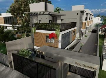 Casa · 196m² · 3 Quartos · 3 Vagas · Sobrado com 195,76m² 3 quartos, à venda, no bairro Portão em Curitiba