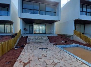 Casa · 130m² · 3 Quartos · 1 Vaga · Casa com Vista Mar e 3 Suítes à venda no Cond. Zamá na Praia do Marceneiro