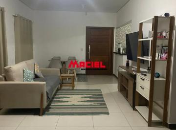 Casa · 180m² · 3 Quartos · 2 Vagas · Excelente casa com 180m² de área construída.