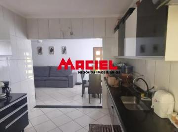 Casa · 126m² · 3 Quartos · 4 Vagas · Excelente casa no Jardim oriente próximo do shopping com piscina 3 dormitórios