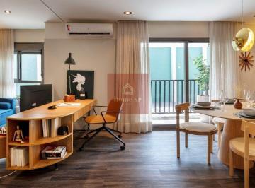 Apartamento · 51m² · 2 Quartos · Bom para morar e ótimo para investir. 51 m2, 2 dorms., garden. Próximo Metro
