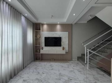 Casa · 128m² · 2 Quartos · 3 Vagas · Sobrado à venda com 128m², 2 quartos e 3 vagas - Utinga, Santo André