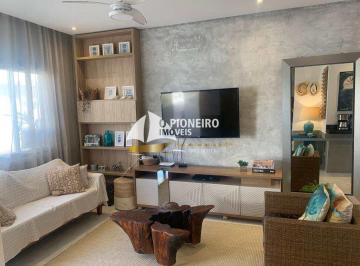 Casa · 120m² · 3 Quartos · 1 Vaga · Casa de condomínio, disponível para venda em Juquehy.