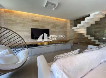 Casa · 330m² · 5 Quartos · 3 Vagas · Casa de condomínio, disponível para venda e locação em Juquehy.