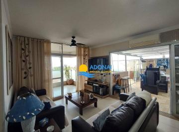 2fb5a92498a07212078275e1c8319ef9d183d2a4 · Cobertura beira-mar com vista — Enseada — Guarujá