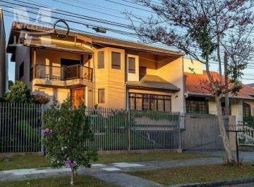 9e845dc49c0351c9a3da36980aa05e864fe7885f · CASA A VENDA COMERCIAL/RESIDENCIAL - OTIMA LOCALIZAÇÃO - ÁGUA VERDE. 4 DORMITÓRIOS - SEMI-MOBILIADA.
