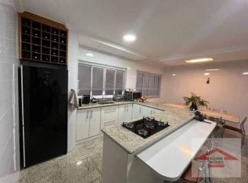 29df3cbf5257b1568531b32967e2566b38d62da9 · Casa de 250 m² com 3 quartos à venda, R$ 1.800.000 Vila das Hortências em Jundiaí/SP