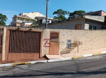 0d644c71909e27fa314c5bdfba0e601f2d2e7449 · Terreno, 388m², com 3 casas construídas.   Vila Santos - Horto Florestal